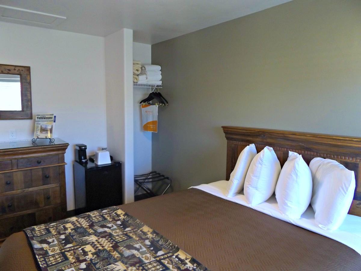 The Roosevelt Hotel - Yellowstone Gardiner Esterno foto